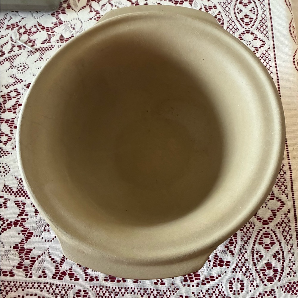 Pampered Chef baking bowl 9” round